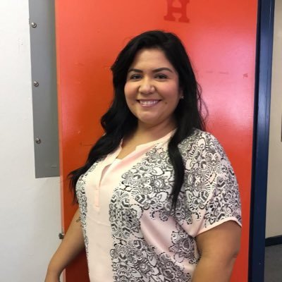 audimunoz's profile picture. educator, USC alum, tia, y amiga #YangGang2024 🧢