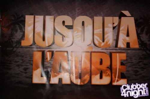 ...« JUSQU' A L'AUBE »,
c'est le Nouveau Concept de Vos Soirées qui Conjugue Live, Show et Son ambiancé.