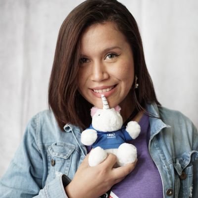 dianavaror's profile picture. 