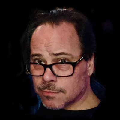 I create digital products & digital art. I share my art, photos, music clips & news about tech, science & biz.