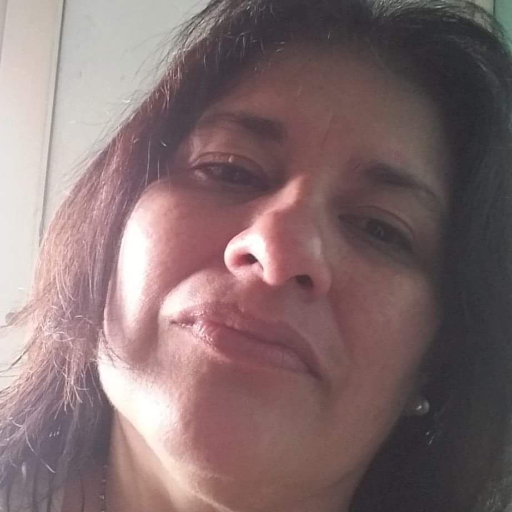 aleale115's profile picture. Profesora de Matemática y Física