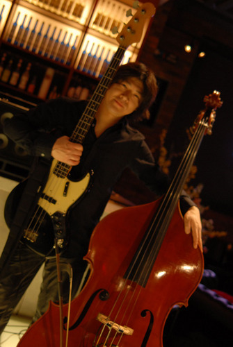 doitakayuki's profile picture. べーシスト。
習志野高校バスケット部。ダンモ。創価大学卒。酒田市生まれ、千葉県八千代市育ち。