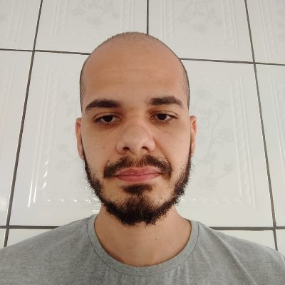 juan018's profile picture. 