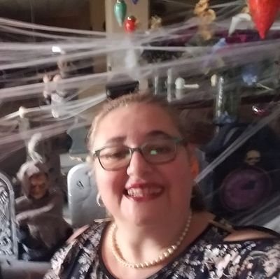 vschwitzerv1's profile picture. 