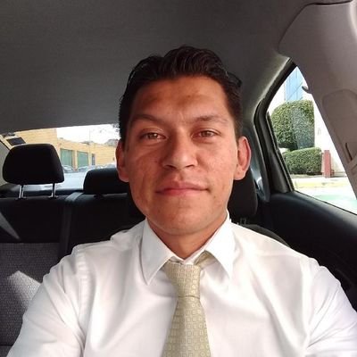 Caballero de buenos modales y gustos sofisticados, pero con mente sucia pervertido y con malas intenciones! ;)