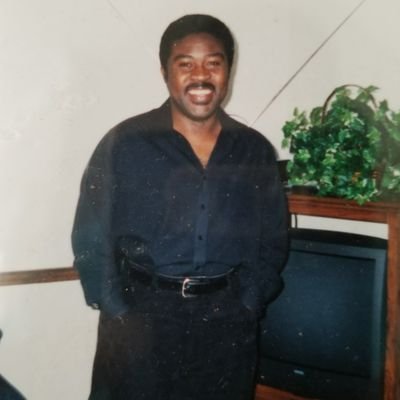 ZebereG's profile picture. zebere1@hotmail.com