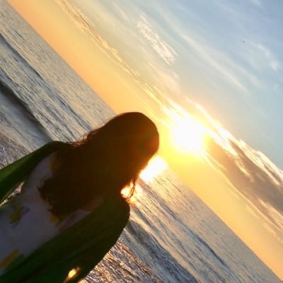 Anushakalanji's profile picture. Lady with a fetish for happiness and humours