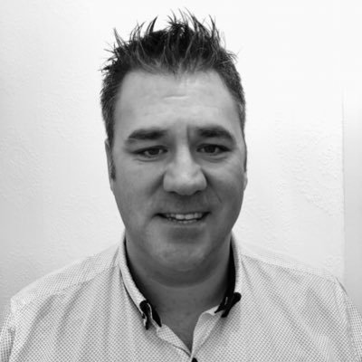 simondrake128's profile picture. 