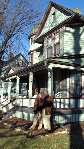 Elginantiques's profile picture. Antique dealer, grandmother, Professor.  Tweeting about pretty china and silver at Elgin Antiques.  Visit us @203 E Chicago st. Elgin, IL