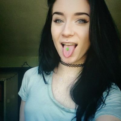 AnneliseXx1's profile picture. 😘Welcome to my world 
😍20 Year Old verified sexy babe
🥰Selling SnapChat Premium! Spoil me babyyy xoxoxo
My Snap is: Annelise_xx3

❤️❤️❤️❤️