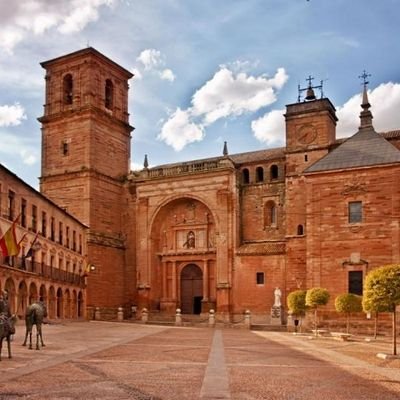 SInfanteno's profile picture. Nací y vivo en Sagunto (Valencia) aunque toda mi familia nació en Villanueva de los Infantes. Ciudad a la cual adoro y de la cual me siento parte.