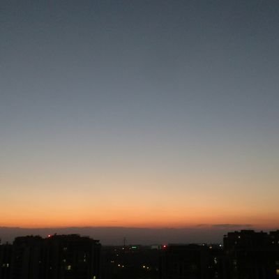 YoMoonn's profile picture. 