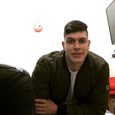 davevalenciac's profile picture. Desarrollador de software. “El conocimiento es la mejor inversión que se puede hacer.”