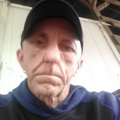 I’m a legit and honest daddy I do help people financially 🇺🇸🇨🇦💰 I don hurt human being like me because of my own https://t.co/4cYgCanoJi me on Kik chuckdelancy.
