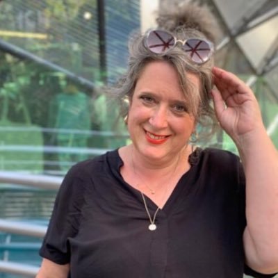 ruth barosch is working as #ruthrulez 🤩 VISUAL CONTENT & SMM
❝But I always say, one's company, two's a crowd, and three's a party❞ Andy Warhol