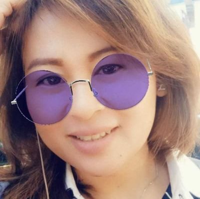 MaderlinaMrbn's profile picture. 