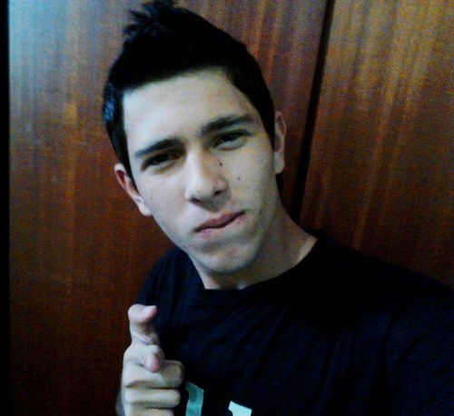 rodrigob17's profile picture. Funileiro e estudante :)