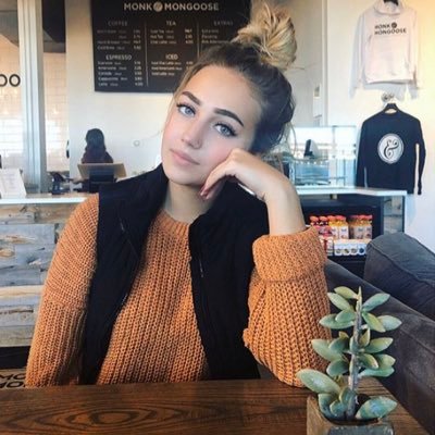 HannahWinder2's profile picture. Livinnn it up! 🤙🏼| MSU ‘21| New Twitter!