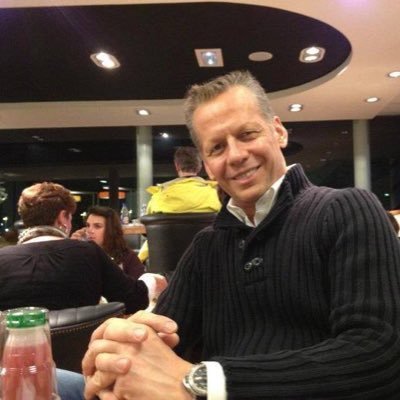 MPuvet's profile picture. Je suis un homme simple