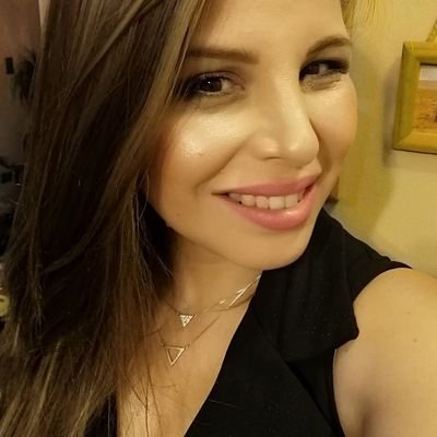nataliavillalo's profile picture. 