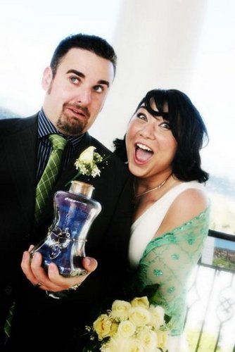 AlisonConklin's profile picture. Photographer. Mom. Lover of music and chocolate. HCM survivor and grateful heart transplant recipient 🫀 ♻️ Editor in chief of Bonus Days Magazine