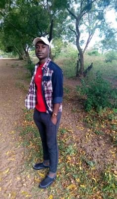 MozezAleky's profile picture. 