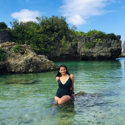 iamsheanonly's profile picture. 💔