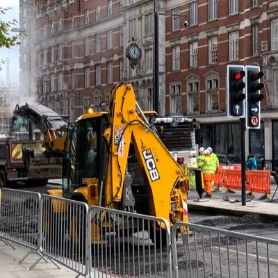 gkgk_9820's profile picture. 土木、重機、造園、園芸、地理、鉄道 用のアカウント        法面屋さん