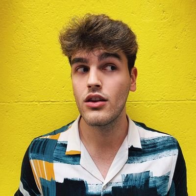 🇫🇷 🇪🇸 Linguistics, Politics & LGBT content. Teaching Spanish at @NantesUniv 🎓Welcome to the real world. It sucks. You're gonna love it 💛 He/Him