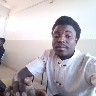 Loury26074123's profile picture. Fix it in your brain