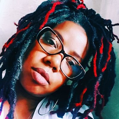 legacyofpretty's profile picture. Executive mom, wife and entrepreneur creating a legacy for 5 little girls through sewing, crafting, speaking and marketing #blogger  #mompreneur #planner