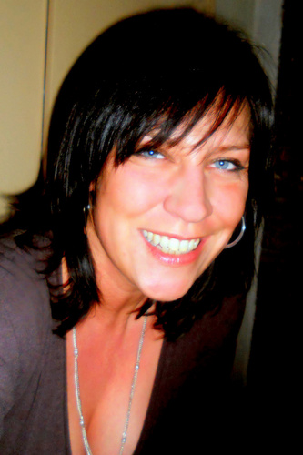 MemeQueCPasVrai's profile picture. Pas vraiment toute seule dans ma tête,la vie est douce et déjantée, mais seulement dans ma tête, j'ai dis!