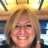 Julie Hull (@julierhull) 's Twitter Profile