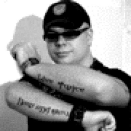 kurapoff's profile picture. Live twice. Now and now.