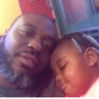 madsdad_ny's profile picture. Proud Lincoln University grad...but college didn't make me smarter just more aware