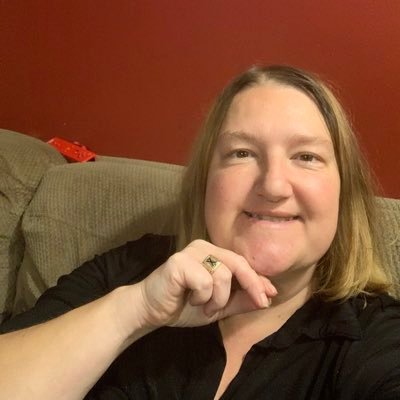 Working wife & Mom. I love my family, food, wine & just life!! :-) I'm a Team Leader and BA in the Govt of Canada. & #Sens fan :-) #autism mom