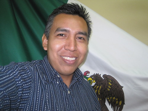 Nacido en 1981, originario de Comala Colima y fiel servidor informativo de todos los colimenses.