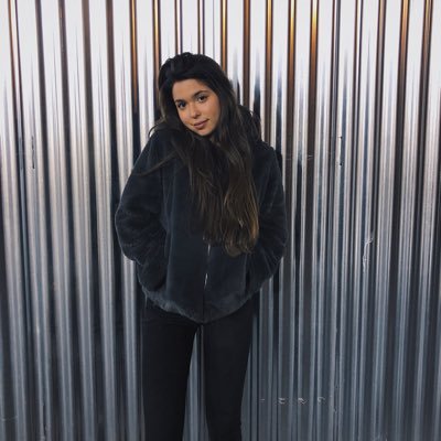 MariaElvias's profile picture. 