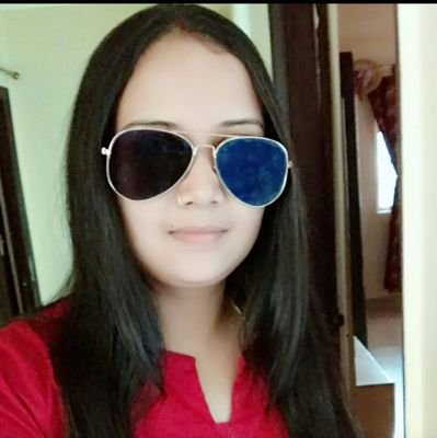 royalsmriti's profile picture. 