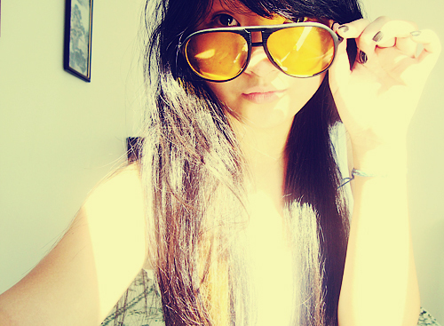Sou a @Nii___ . Este é o SEGUNDO PERFIL. 
 Beijo :*

Sou tudo o que eu sou, e nada do que você acha que eu sou. #RAWR