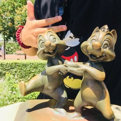 ZhegesesehaoLi's profile picture. 