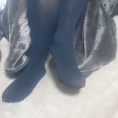 黒タイーツ
