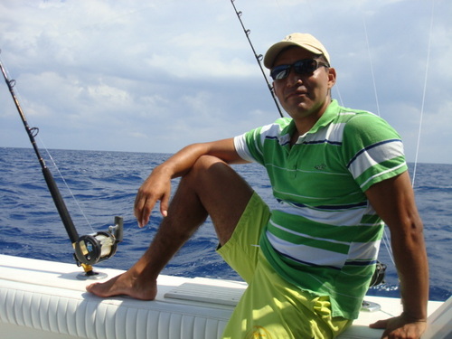 Yankees, Tigres de Q.Roo,Naranjeros Hmo, Cruz-Azul Real Madrid, Steelers y obvio Mexico ...Solo lo Mejor...!!!