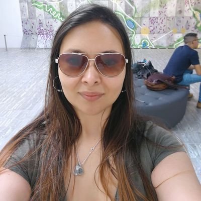 sandramnino's profile picture. Cada cosa que amas, es muy probable que la pierdas, pero al final, el amor volverá de una forma diferente.Franz Kafka