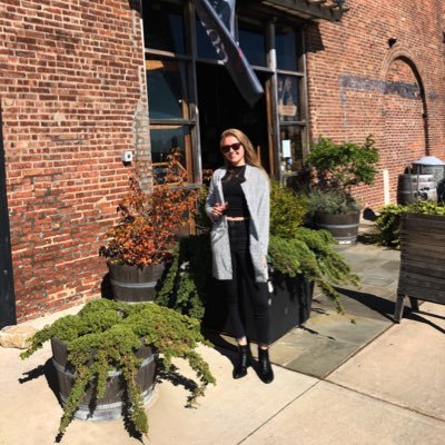 emileericksonn's profile picture. just your average caffeine dependent stack of college loans