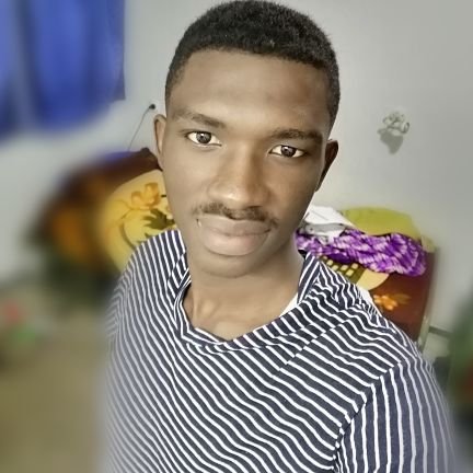 FLanguie's profile picture. Éternel amoureux de la guitare ✌🏾