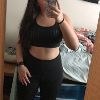 fmodel5's profile picture. two best friends who are selling feet pics, shoes, socks and panties and other customs Ask me about 2 girls 20 toes cash app only