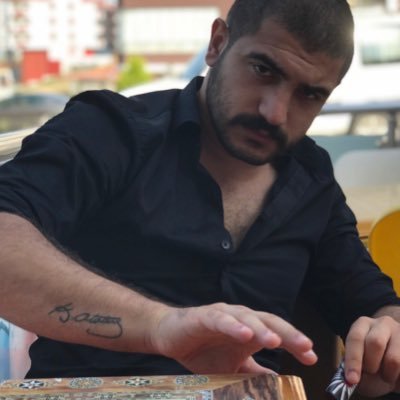 SerhatAydn0's profile picture. Yazıyor...