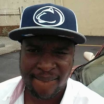 EZangba's profile picture. 