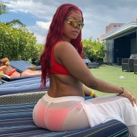 Rose 🌹 (@roseonlenox) 's Twitter Profile Photo Rose 🌹 (@roseonlenox) 's Twitter Profile Photo